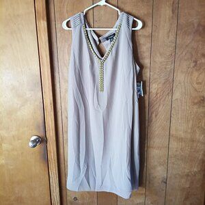 S.L. Fashions Women’s 22W Taupe Beaded Neck Sleeveless Dress NWT Plus Size Flaw